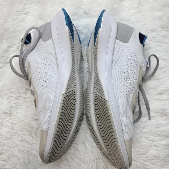 Lacoste Run Spin Knit Sneakers White Blue Athletic Shoes Size 8 - Picture 8 of 11